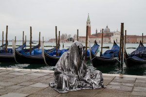 art-biennale-venice-guardians-of-time-manfred-kili-kielnhofer-contemporary-fine-art-design-sculpture-antique-show-8005